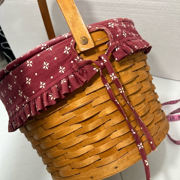 VINTANGE LONGABERGER BASKETS SEWING BASKET - Picture 14 of 15